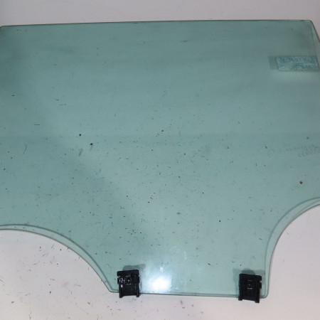 Glace porte ar g occasion  Citroën C5 AIRCROSS (A_) 1.5 bluehdi 130 (acyhzj, acyhzr) (2018)   9823255980 