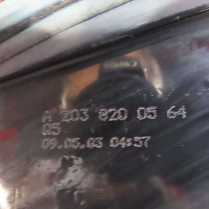 Feu arrière gauche occasion  Mercedes-benz CLASSE C Coupe Sport (CL203) C 220 cdi (203.706) (2001-2004) 3 portes   2038200564  2