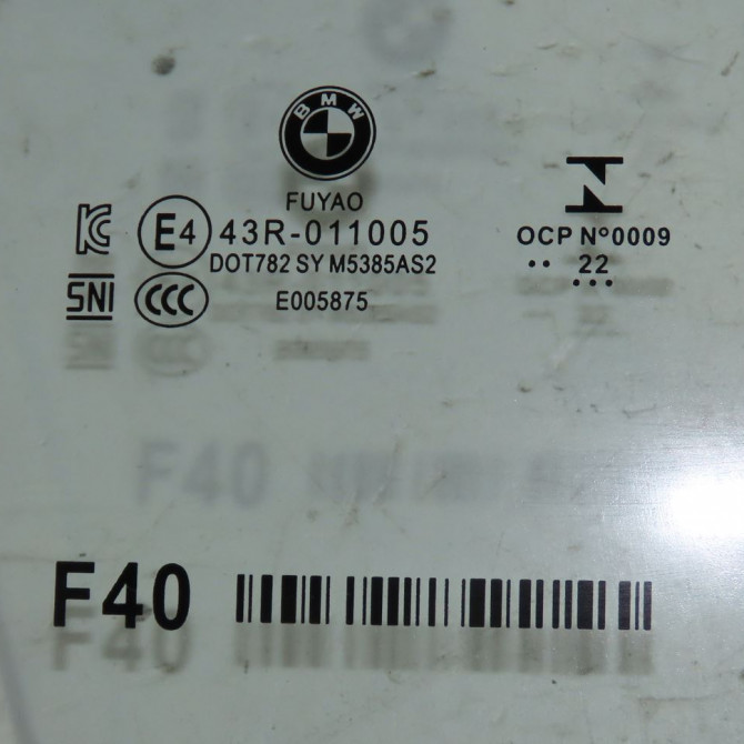 Glace porte av d occasion  Bmw 1 (F40) 118 i (2019) 5 portes   51337448060  2