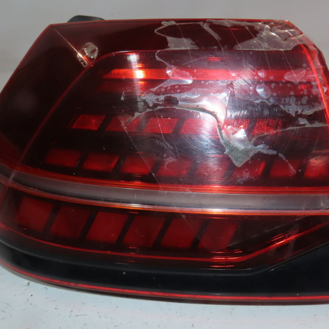 Feu arrière gauche occasion  Volkswagen vw GOLF VII (5G1, BQ1, BE1, BE2) 2.0 gti (2013-2020)   5G0945207  1