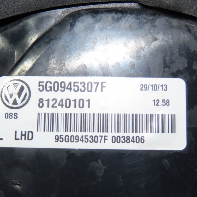 Feu arrière interieur gauche occasion  Volkswagen vw GOLF VII (5G1, BQ1, BE1, BE2) 2.0 gti (2013-2020)   5G0945307F  2