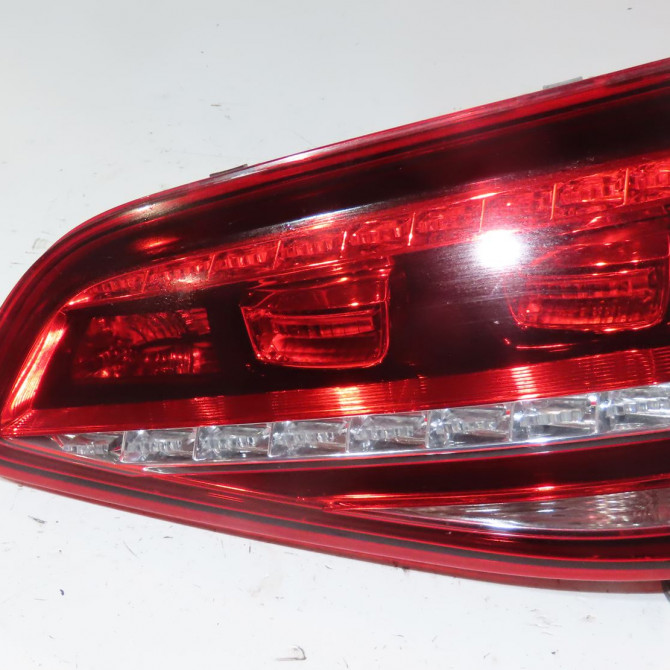 Feu arrière intérieur droit occasion  Volkswagen vw GOLF VII (5G1, BQ1, BE1, BE2) 1.4 tsi (2014-2020)   5G0945308F  1