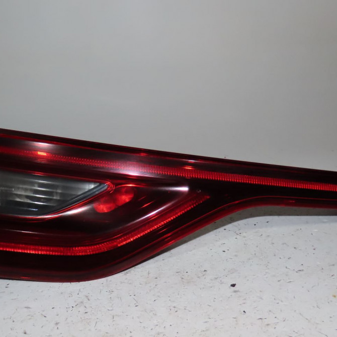Feu arrière interieur gauche occasion  Renault TALISMAN Grandtour (KP_) 1.6 dci 130 (2016)   265559260R  1