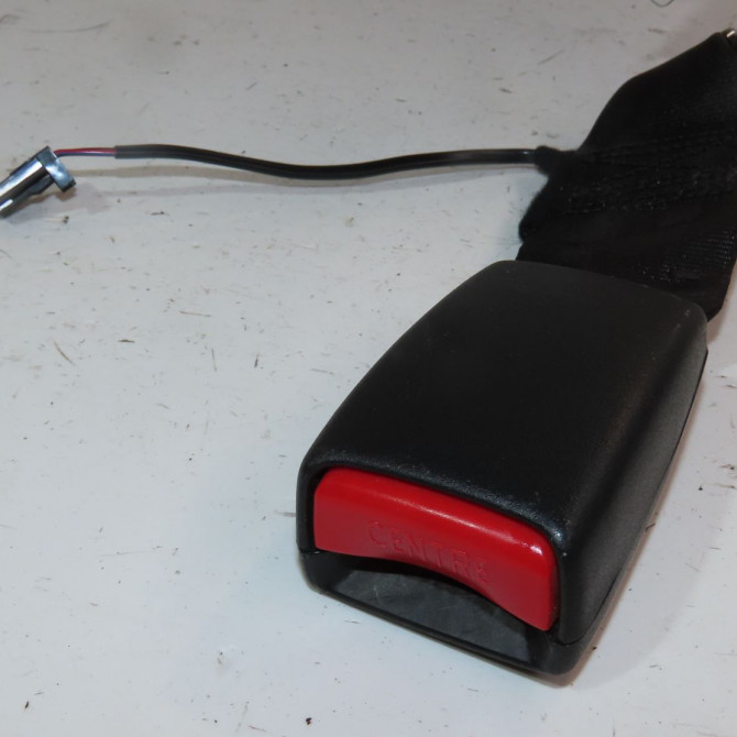 Ancrage ceinture arrière droit occasion  Renault CAPTUR I (J5_, H5_) 1.5 dci 90 (2013) 5 portes   878161992R  1