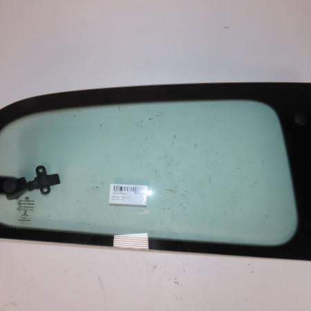 Glace porte ar d occasion  Renault TWINGO III (BCM_, BCA_) 1.0 sce 70 (2014) 5 portes   823007983R 