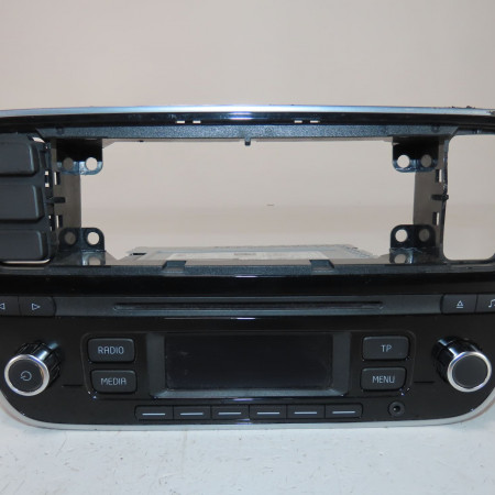 Autoradio occasion  Volkswagen vw UP! (121, 122, BL1, BL2, BL3, 123) 1.0 (2011-2020) 5 portes   1S0035156A 