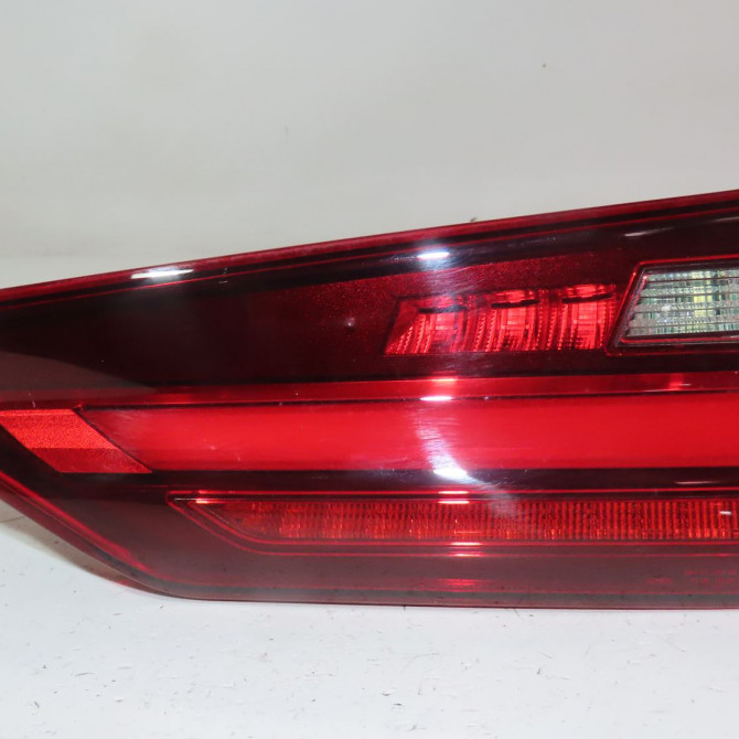 Feu arrière intérieur droit occasion  Bmw 1 (F40) 116 d (2019)   63217450652  1