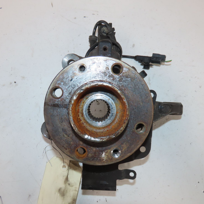 Fusee avg occasion  Renault CLIO IV (BH_) 0.9 tce 90 (2012) 5 portes   400156124R  1