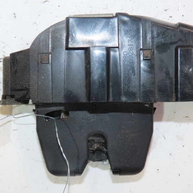 Serrure hayon occasion  Peugeot 207/207+ (WA_, WC_) 1.4 hdi (2006-2015) 5 portes   8719G5  2