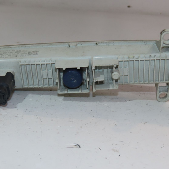 Feux position g occasion  Peugeot 308 SW II (LC_, LJ_, LR_, LX_, L4_) 1.6 hdi / bluehdi 115 (lcbhxm, lcbhxt) (2014-2021)   9802795580  2