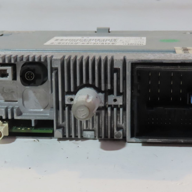 Autoradio occasion  Peugeot 308 SW II (LC_, LJ_, LR_, LX_, L4_) 1.6 hdi / bluehdi 115 (lcbhxm, lcbhxt) (2014-2021)   9809335680  3