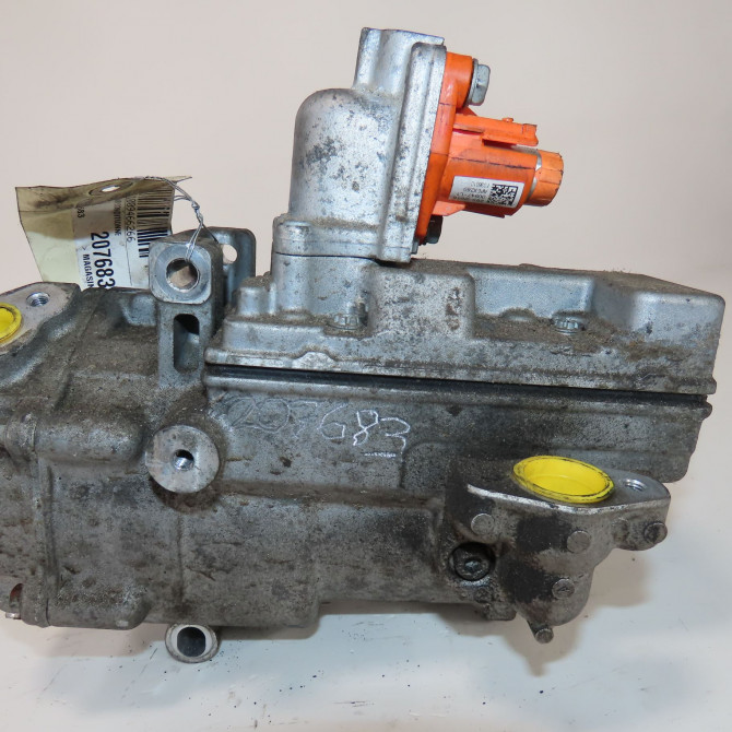 Compresseur air conditionne occasion  Renault ZOE (BFM_) Zoe (2012) 5 portes   926008999R  1