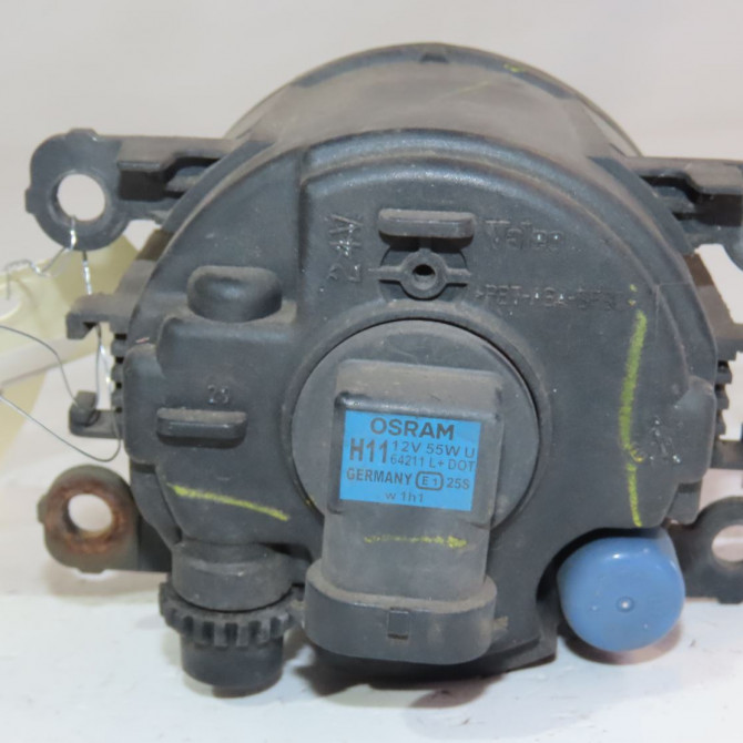 Phare antibrouillard avant droit occasion  Renault LAGUNA III Grandtour (KT0/1) 2.0 dci (kt07, kt0j, kt14, kt1a, kt1s) (2007-2015)   8200074008  2