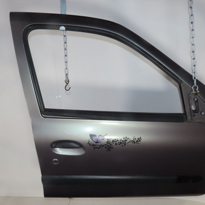 Porte avant droite occasion  Renault CLIO II (BB_, CB_) 1.2 (bb0a, bb0f, bb10, bb1k, bb28, bb2d, bb2h, cb0a,... (1998-2010) 5 portes   7751472476  1