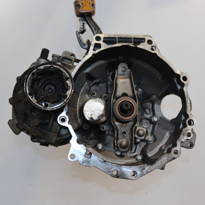 Boîte à vitesse mecanique occasion  Volkswagen vw POLO V (6R1, 6C1) 1.6 tdi (2009) 5 portes   KFK  1