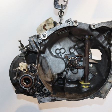 Boîte à vitesse mecanique occasion  Peugeot 205 Camionnette - 3/5 portes 1.8 d (1983-1990)   20CM99 