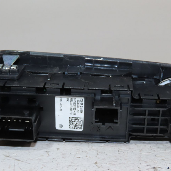 Commande lève-glace porte avant gauche occasion  Peugeot 308 II (LB_, LP_, LW_, LH_, L3_) 1.6 bluehdi 120 (2013-2021)   96788281ZD  3