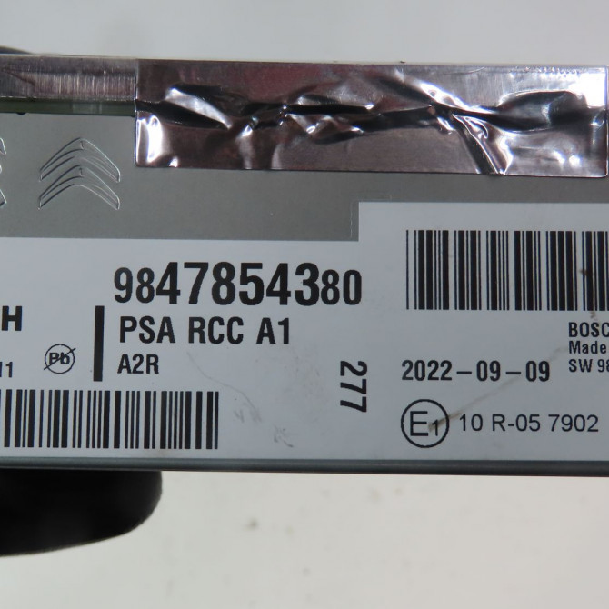 Autoradio occasion  Peugeot 208 II (UB_, UP_, UW_, UJ_) 1.2 puretech 100 (2019) 5 portes   9847854380  3