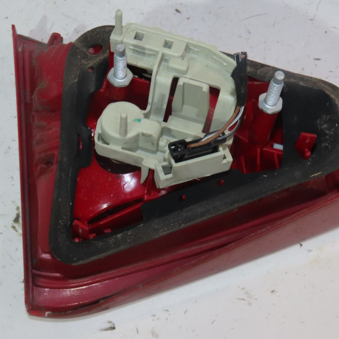 Feu arrière intérieur droit occasion  Audi A5 (8T3) 2.7 tdi (2007-2012)   8T0945094  2