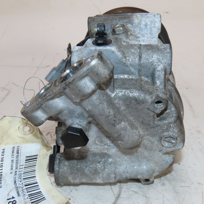 Compresseur air conditionne occasion  Renault MEGANE IV 3/5 portes (B9A/M/N_) 1.5 dci 90 (b9a1) (2015)   926003123R  3