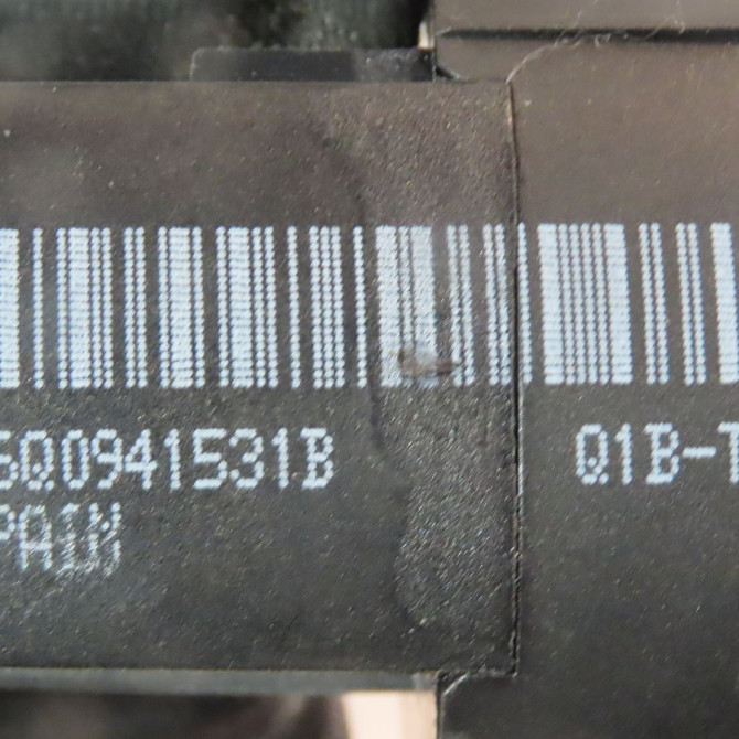 Interrupteur commande de phares occasion  Volkswagen vw TRANSPORTER V Camionnette (7HA, 7HH, 7EA, 7EH) 2.5 tdi (2003-2009)   6R0941531FAPV  3