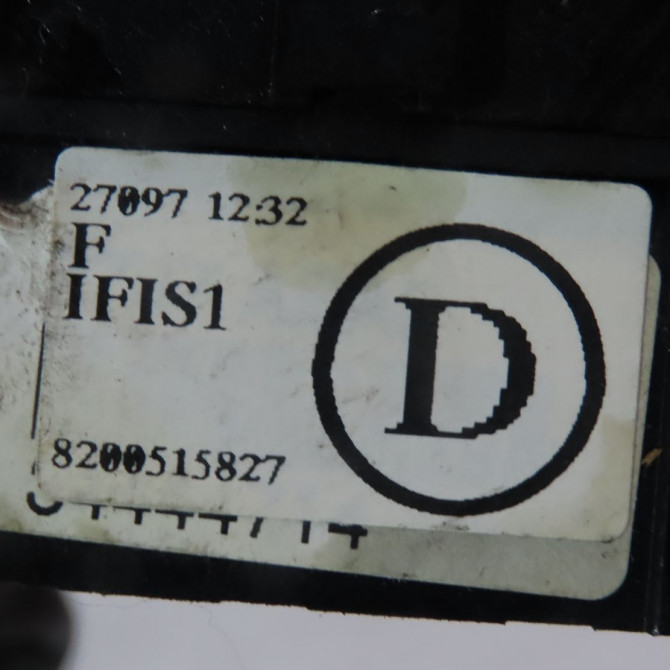 Commande eclairage occasion  Renault TWINGO II (CN0_) 1.5 dci (cn0e) (2007-2014) 3 portes   7701072110  3