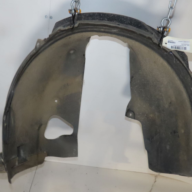 Pare-boue avant gauche occasion  Volkswagen vw POLO VI (AW1, BZ1, AE1) 1.0 tsi (2017)   2G0805911D  1