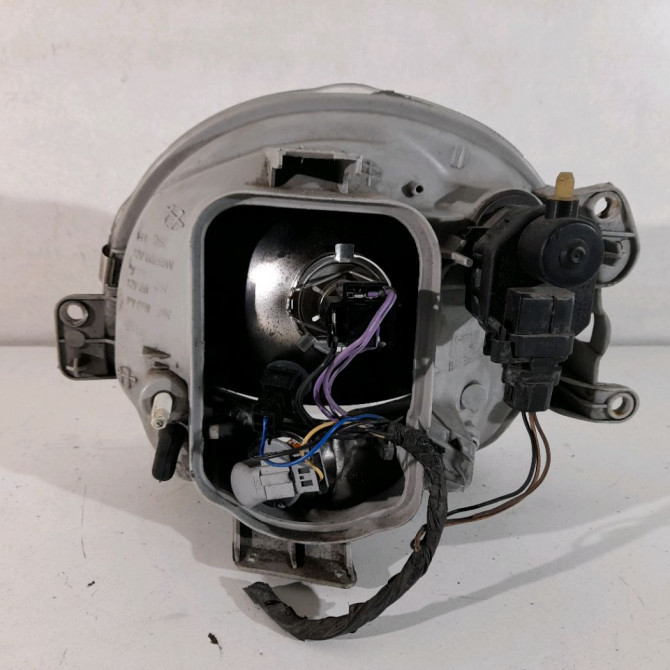 Phare droit occasion  Renault TWINGO I (C06_) 1.2 (c066, c068) (1996-2007) 3 portes   7701049687  2