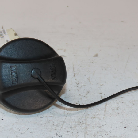 Bouchon reservoir a carburant occasion  Bmw 1 (E87) 118 d (2004-2007)   16117193381 