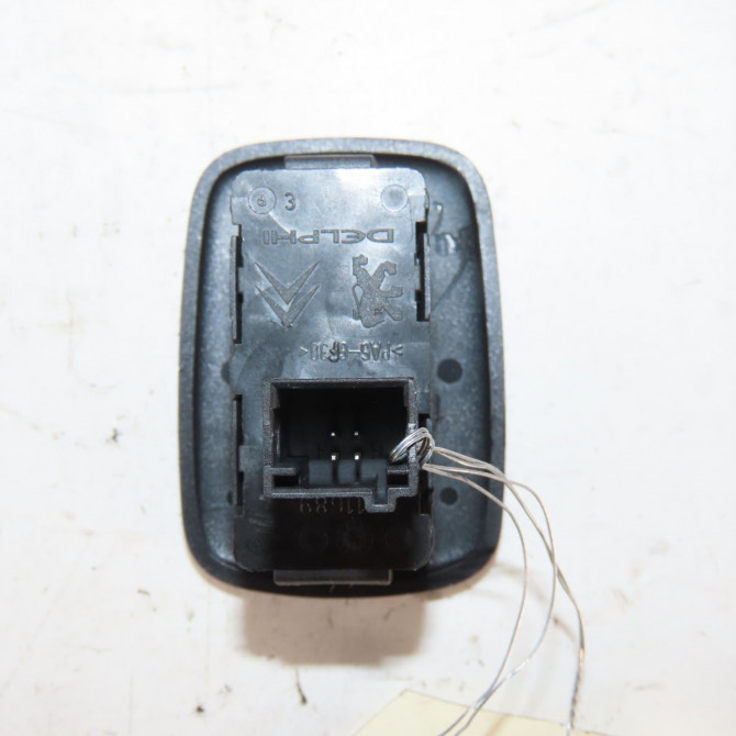 Commande leve-glace porte arrière gauche occasion  Peugeot 508 I (8D_) 1.6 hdi (2010-2018)   6490C6  3