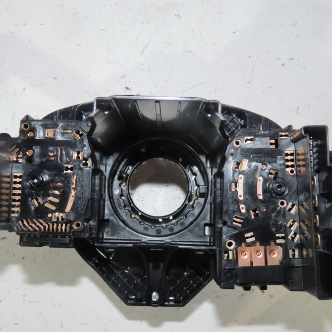 Bloc commodos occasion  Volkswagen vw POLO VI (AW1, BZ1, AE1) 1.0 tsi (2017)   2Q0953521E  3