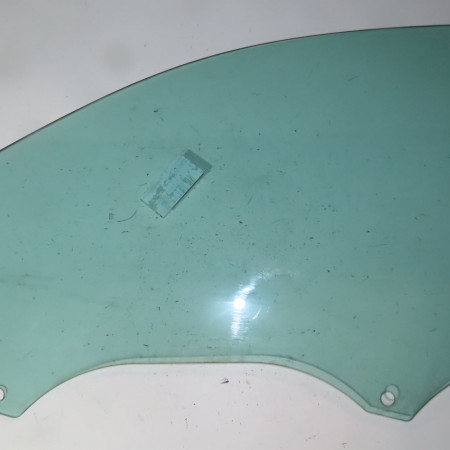 Glace porte av g occasion  Audi Q3 (8UB, 8UG) 2.0 tdi (2011-2018)   8U0845201E 