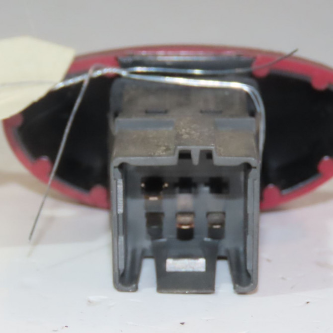 Bouton de warning occasion  Peugeot 206 3/5 portes (2A/C) 2.0 hdi 90 (1999-2009) 5 portes   6552YC  2