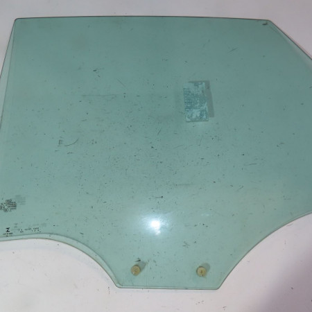 Glace porte ar g occasion  Audi Q3 (8UB, 8UG) 2.0 tdi (2011-2018)   8U0845205F 