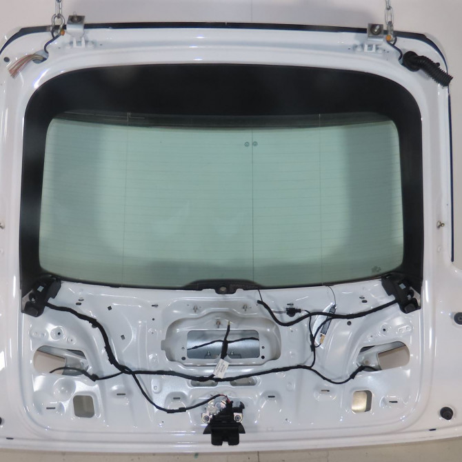 Hayon occasion  Audi Q3 (8UB, 8UG) 2.0 tdi (2011-2018)   8U0827025B  2