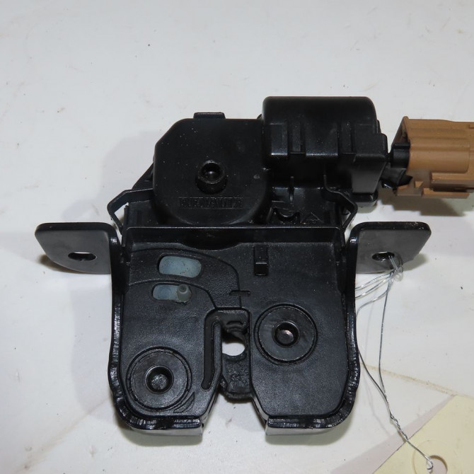 Serrure hayon occasion  Renault CAPTUR I (J5_, H5_) 1.2 tce 120 (2013)   905039428R  3