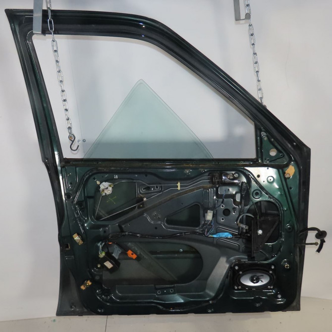 Porte avant gauche occasion  Nissan TERRANO II (R20) 2.7 tdi 4wd (1996-2007)   801011F231  2