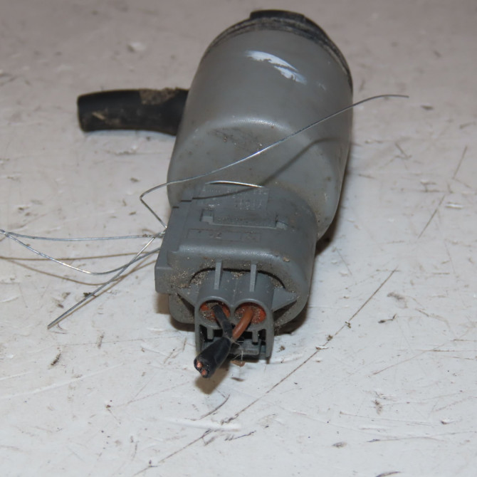 Pompe lave-glace avant occasion  Bmw 3 (E90) 320 d (2004-2011)   67127302589  2