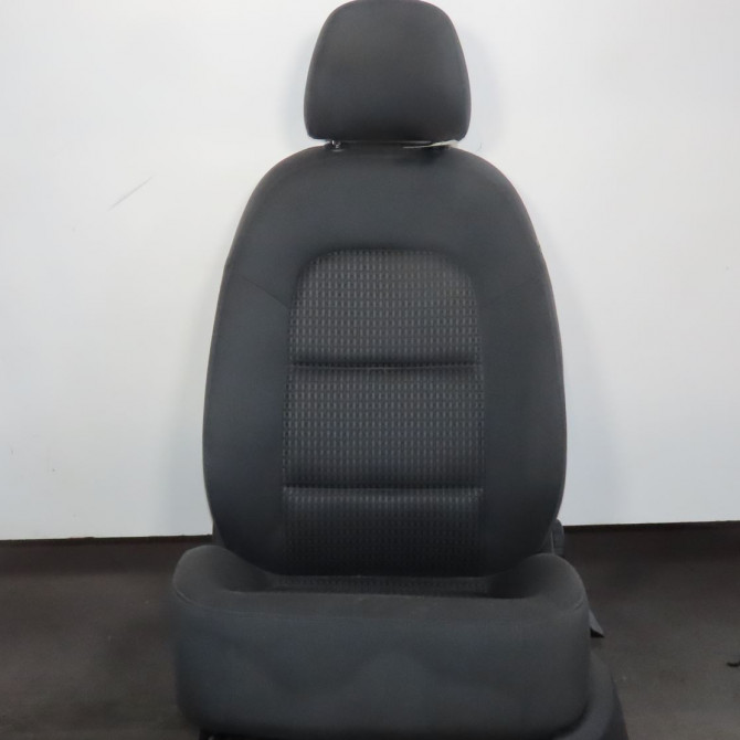 Siège avant gauche occasion  Audi Q3 (8UB, 8UG) 2.0 tdi (2011-2018)   8U0881405HCKL  1