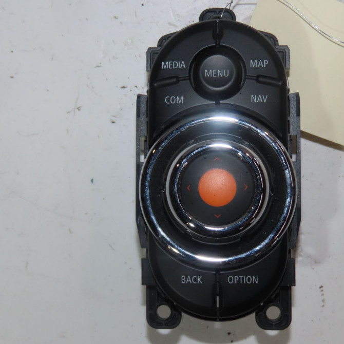 Commande autoradio occasion  Mini MINI CLUBMAN (F54) Cooper (2014)   65829392037  1