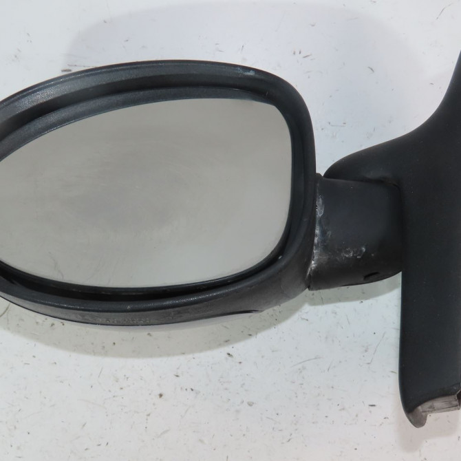 Retroviseur exterieur electrique gauche occasion  Renault TWINGO I (C06_) 1.2 (c066, c068) (1996-2007) 3 portes   8200039873  1