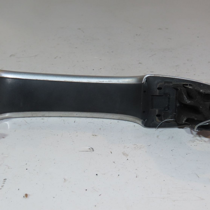 Poignee ext porte ard occasion  Renault SCÉNIC IV (J9_) 1.3 tce 140 (2018)   806064489R  2