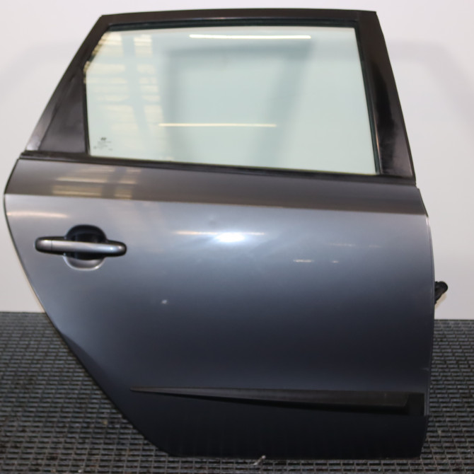 Porte arrière droite occasion  Hyundai I30 Break (FD) 1.6 crdi (2008-2012)   770042R210  1