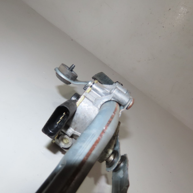 Moteur essuie-glace avant occasion  Audi A1 (8X1, 8XK) 1.2 tfsi (2010-2015)   8X1955023G  4