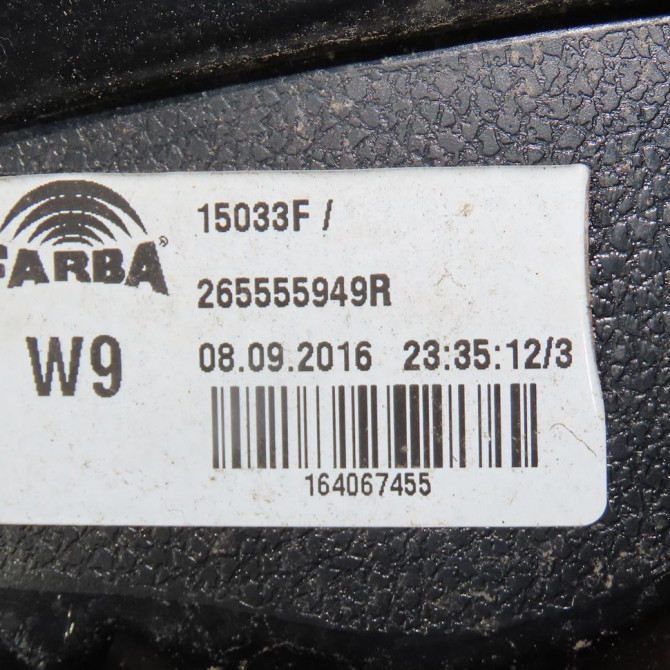 Feu arrière gauche occasion  Renault TWINGO III (BCM_, BCA_) 1.0 sce 70 (bcmb) (2015) 5 portes   265555949R  2