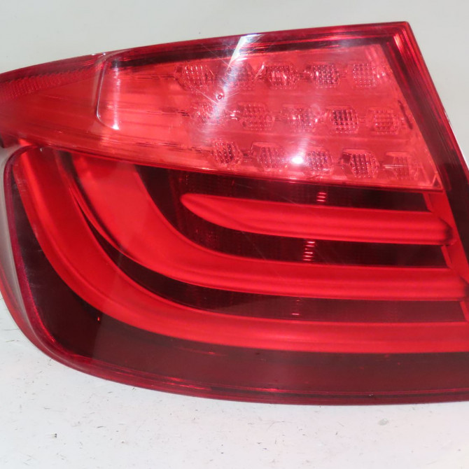 Feu arrière gauche occasion  Bmw 5 (F10) M 550 d xdrive (2012-2016)   63217203229  1