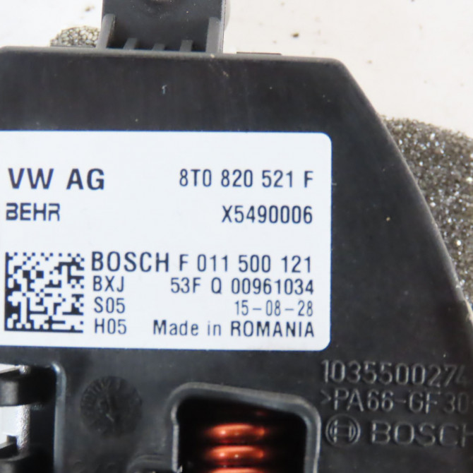 Resistance de chauffage occasion  Audi Q5 (8RB) 3.0 tdi quattro (2008-2017)   8T0820521F  3