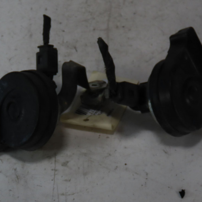 Klaxon  / avertisseur occasion  Mercedes-benz CLASSE E (W212) E 300 hybrid / bluetec hybrid (212.098) (2011-2016)   75427020  2