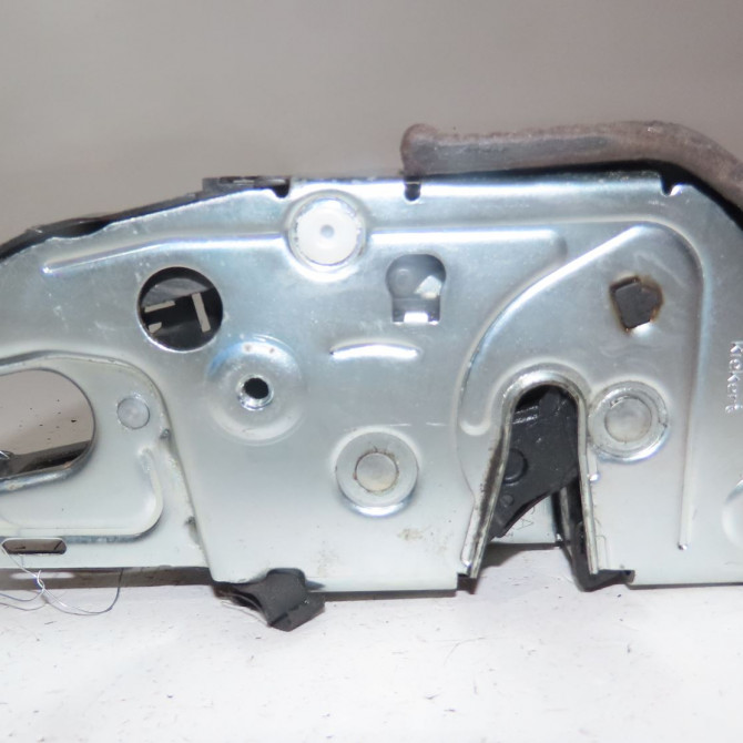 Serrure porte arg occasion  Bmw 5 (F10) M 550 d xdrive (2012-2016)   51227154515  1