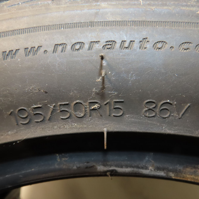 Pneus occasion  Ford FIESTA VI (CB1, CCN) 1.5 tdci (2012-2017)   195/50R15  3